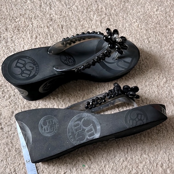 BCBG Flip Flop Wedges with Beaded Floral Accent - Picture 5 of 6